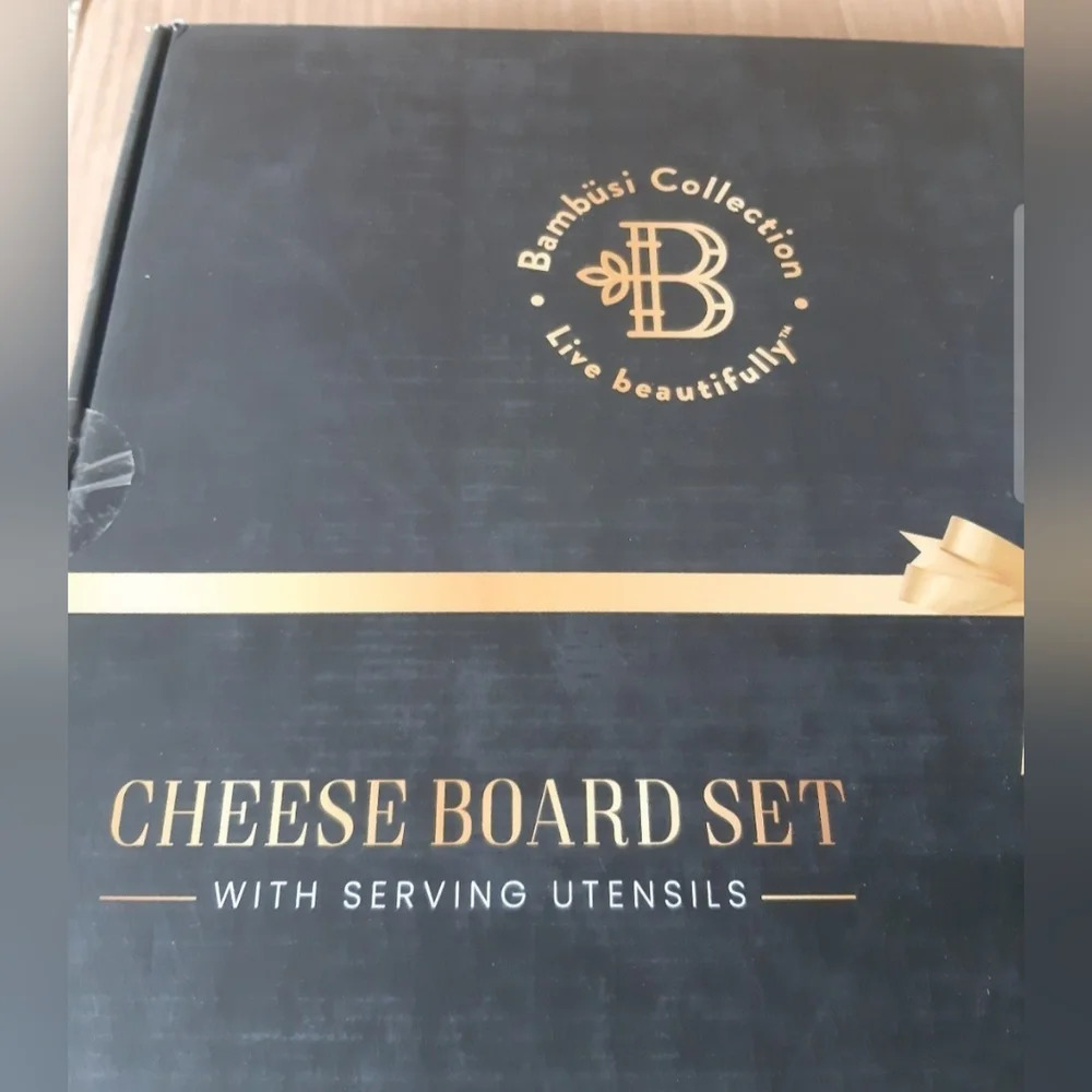 Bambussi Cheese Board Set with serving utensils NEW